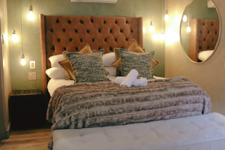 Deluxe Double Room 19